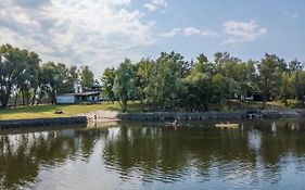 Гостинний двір на хуторі Хрещатик